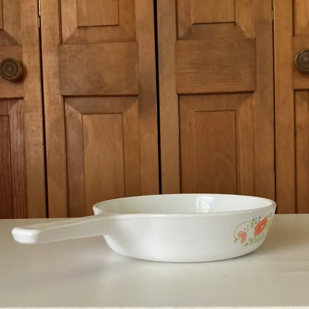 Vintage Corningware “Wildflower” Menuette Skillet, P-83-B